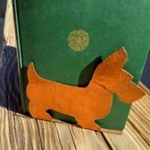 Copper Hammered Scottie Terrier Dog bookends